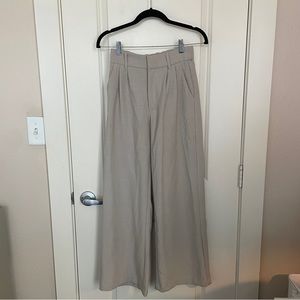 Abercrombie Tailored Wide Leg Pants in Beige XS Short
